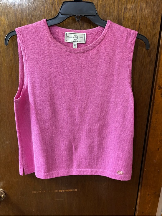 St John Sport Sweaters - St. John Sport rounded crew Neck Sleeveless pink Sweater